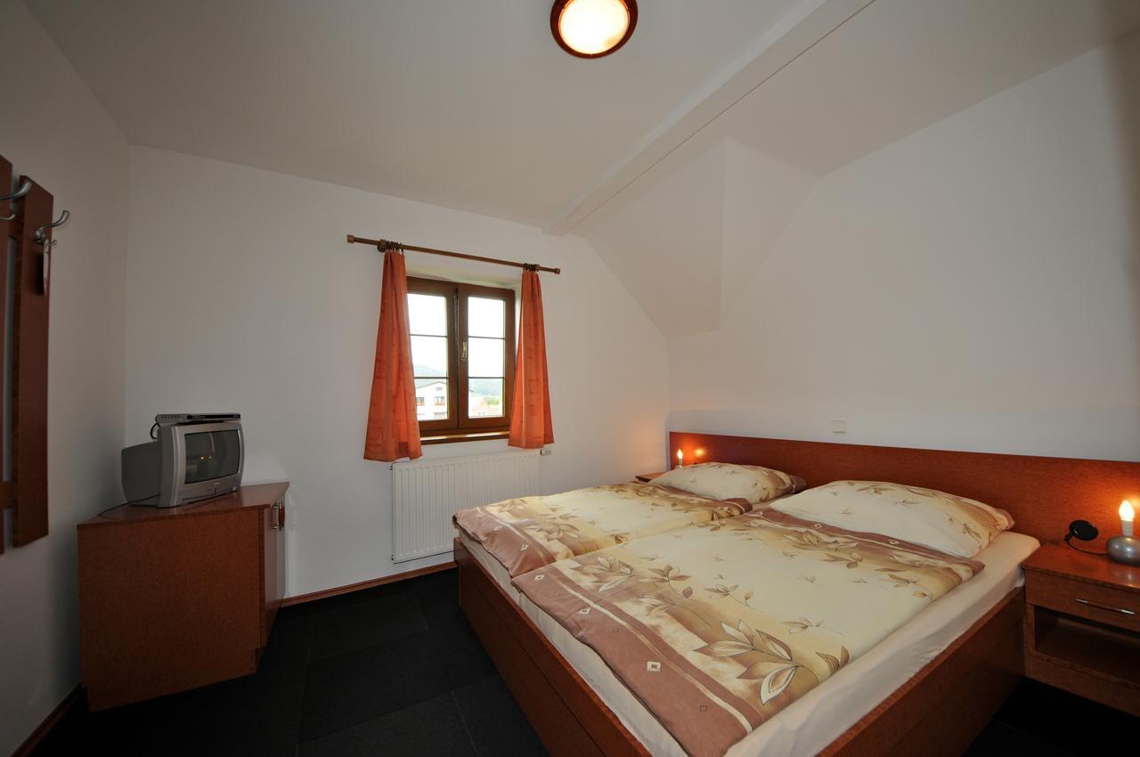 Penzion Praktik Krumlov Prisecna Ngoại thất bức ảnh