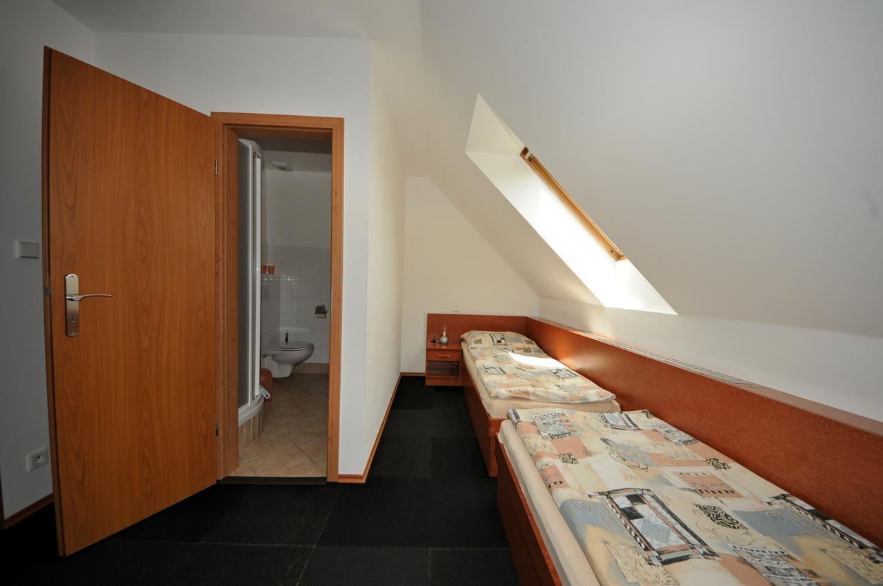 Penzion Praktik Krumlov Prisecna Ngoại thất bức ảnh